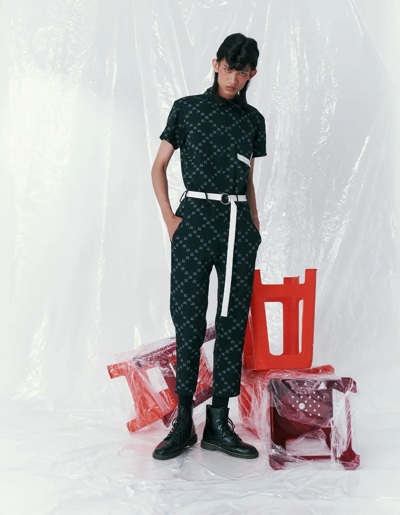 Ban-Doh Print Short-Sleeved Jumpsuit (Black)
