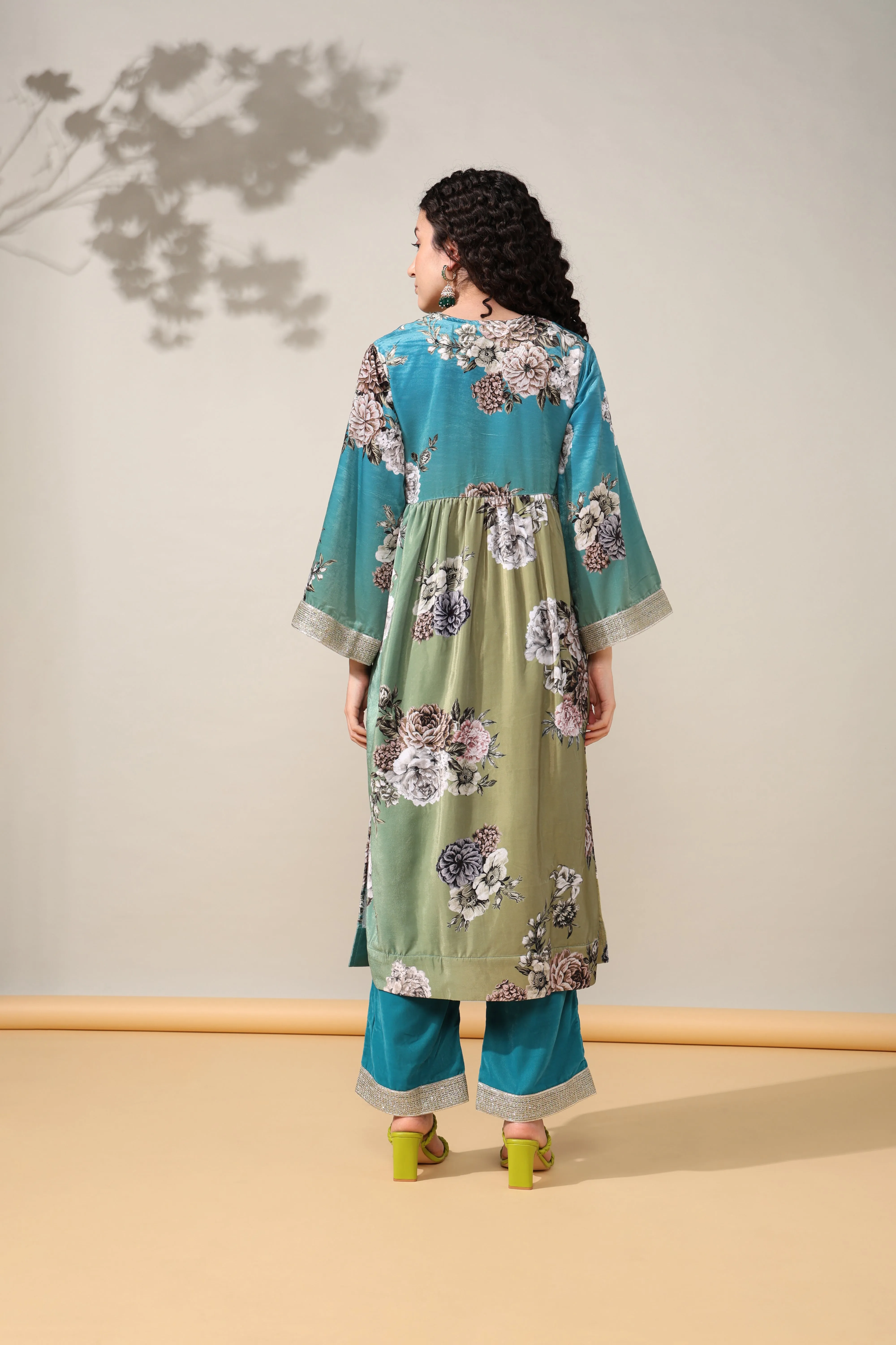 HOK ENSEMBLE - Printed Sea Green floral Velvet Suit set