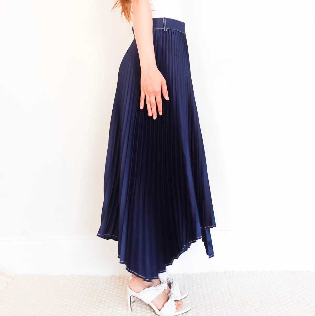 Italia pleated skirt S RRP £250